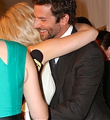 42-80677606.jpg