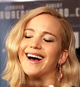 42-80677615.jpg