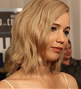 42-80678726.jpg