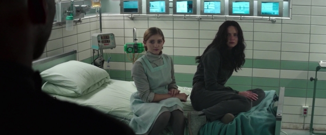 Mockingjay1_0158.jpg