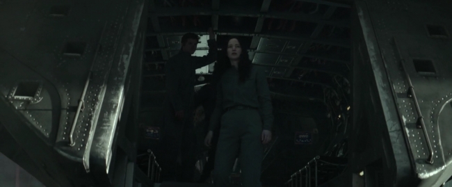 Mockingjay1_0491.jpg