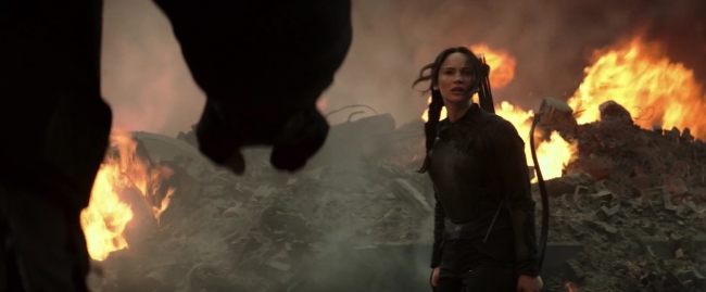 Mockingjay1_2421.jpg