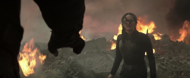 Mockingjay1_2449.jpg