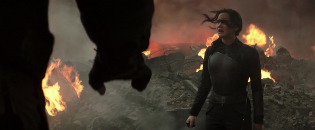 Mockingjay1_2450.jpg