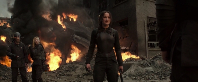Mockingjay1_2454.jpg
