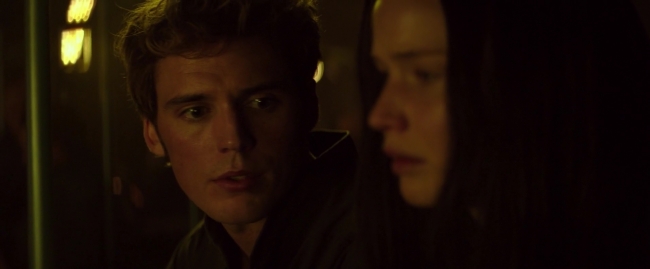 Mockingjay1_3950.jpg