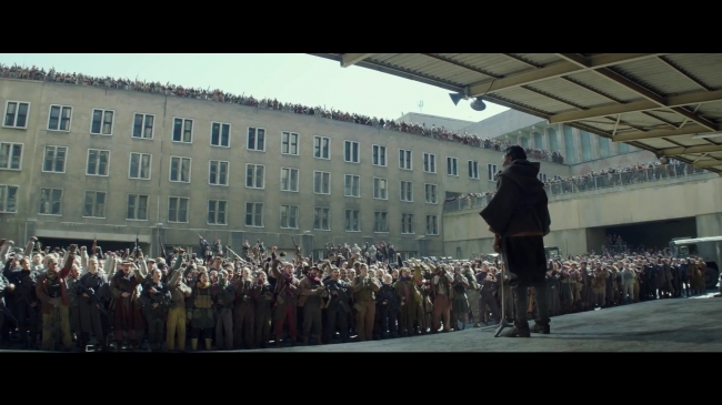 HungerGamesMockingjay2Trailer_0027.jpg