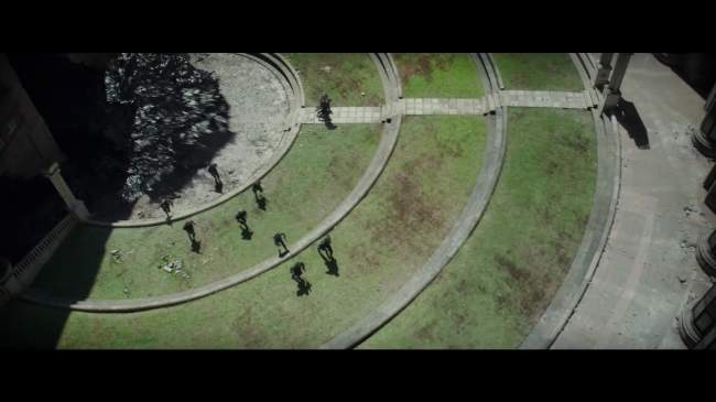 HungerGamesMockingjay2Trailer_0073.jpg