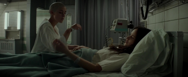 Mockingjay2_1011.jpg