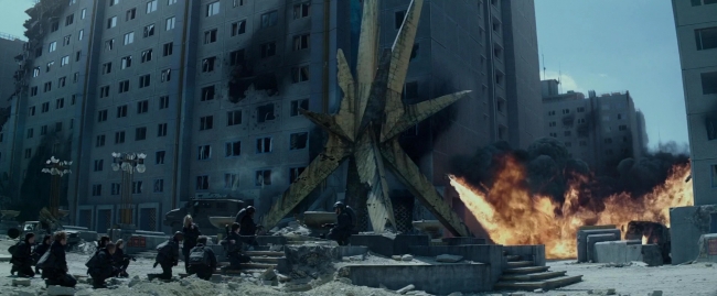 Mockingjay2_1922.jpg