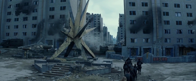 Mockingjay2_2320.jpg