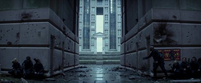 Mockingjay2_2383.jpg