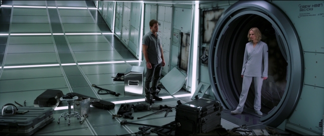 Passengers_1711.jpg