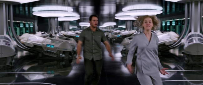 Passengers_1745.jpg