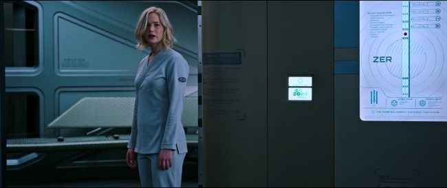 Passengers_1817.jpg