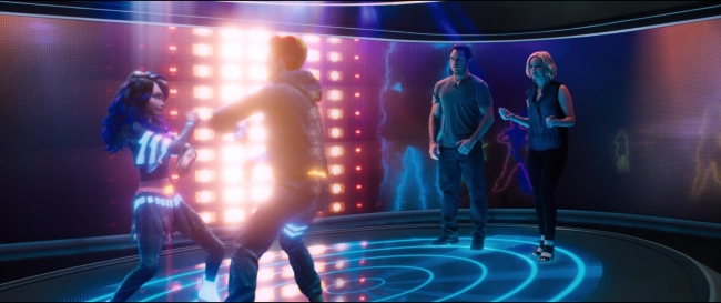Passengers_2318.jpg