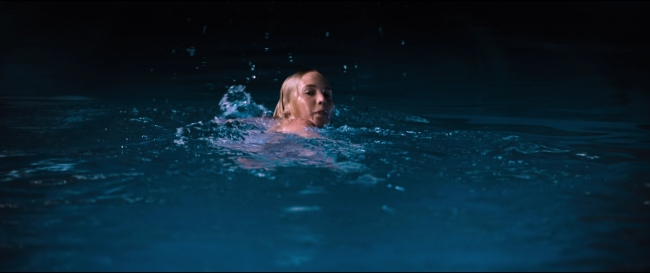 Passengers_2428.jpg