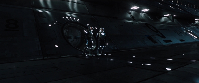 Passengers_2664.jpg