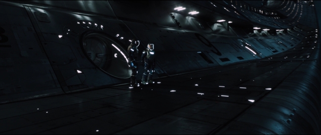 Passengers_2665.jpg