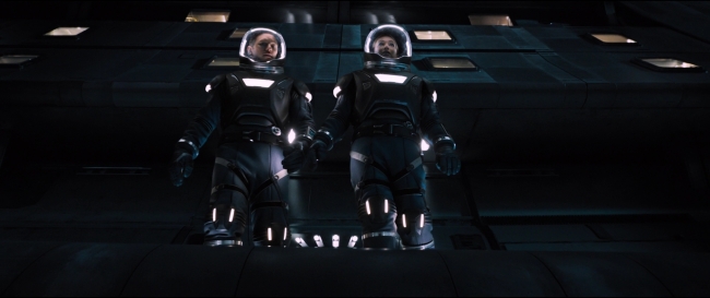 Passengers_2676.jpg