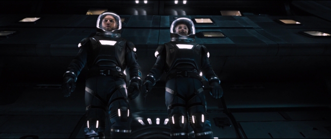 Passengers_2677.jpg