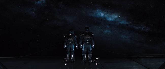 Passengers_2681.jpg