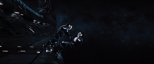 Passengers_2705.jpg