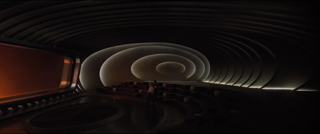 Passengers_2936.jpg