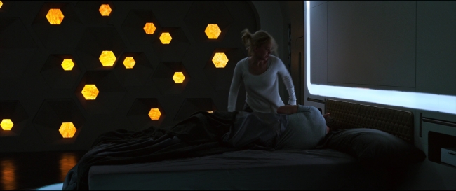 Passengers_3210.jpg