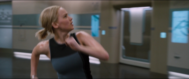 Passengers_3273.jpg