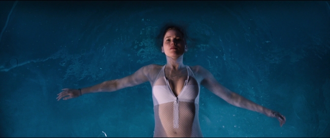 Passengers_3312.jpg