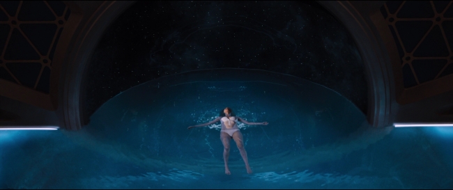 Passengers_3319.jpg