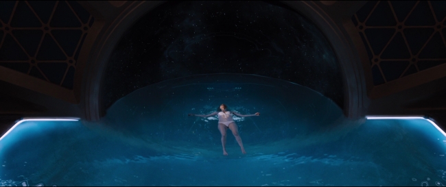 Passengers_3320.jpg