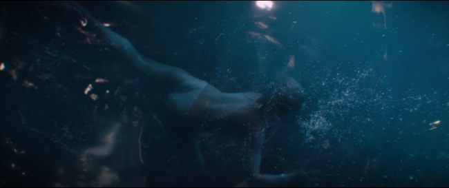 Passengers_3908.jpg