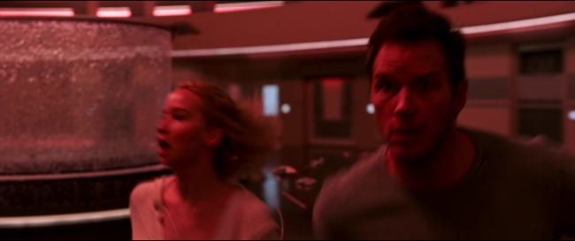 Passengers_4233.jpg