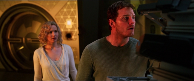 Passengers_4391.jpg