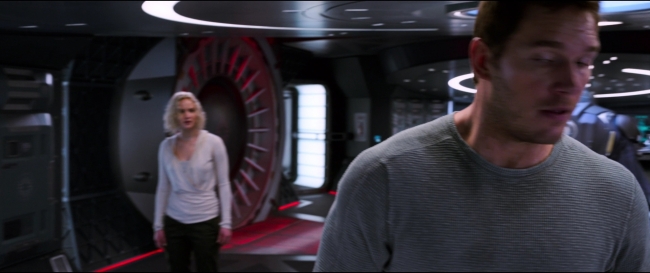 Passengers_4474.jpg