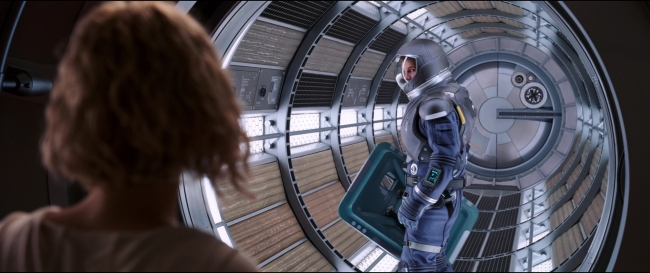 Passengers_4523.jpg