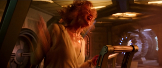 Passengers_4552.jpg