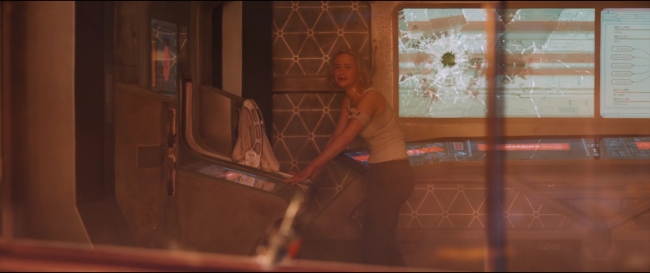 Passengers_4692.jpg