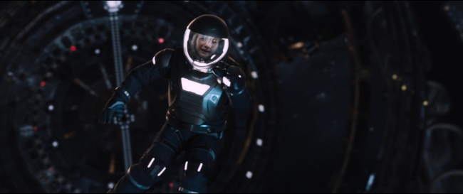 Passengers_4877.jpg