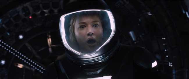 Passengers_4882.jpg