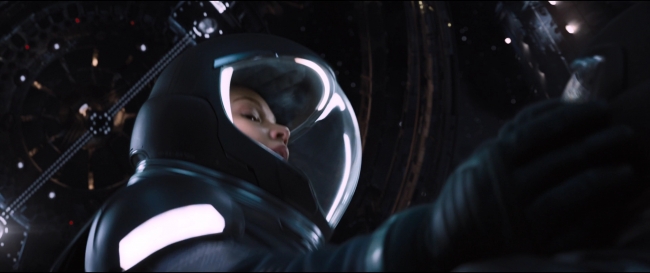 Passengers_4896.jpg