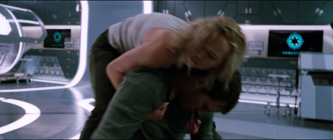 Passengers_4906.jpg