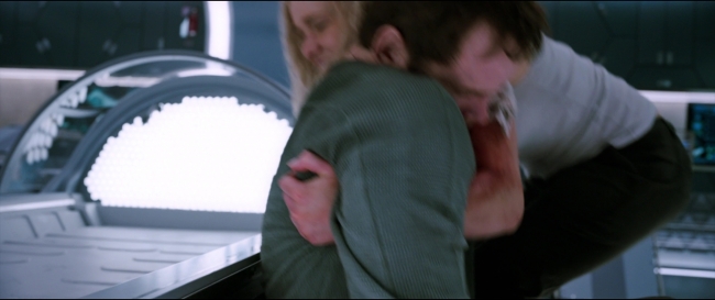 Passengers_4911.jpg