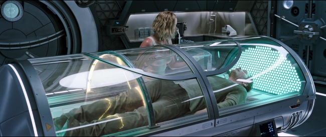 Passengers_4923.jpg