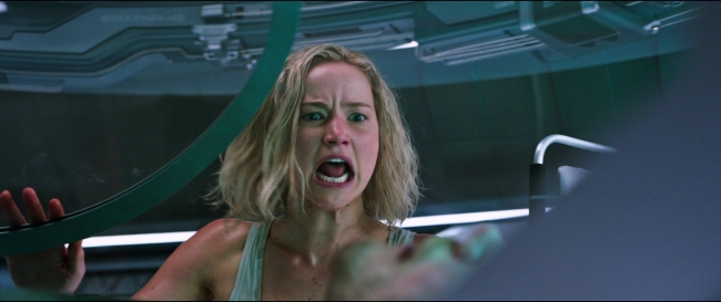 Passengers_4927.jpg