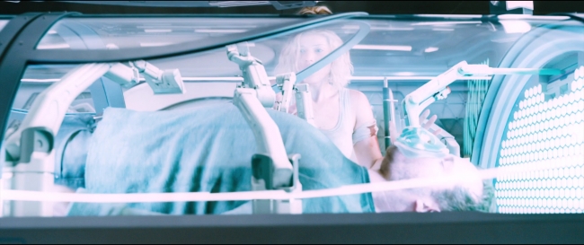 Passengers_4980.jpg