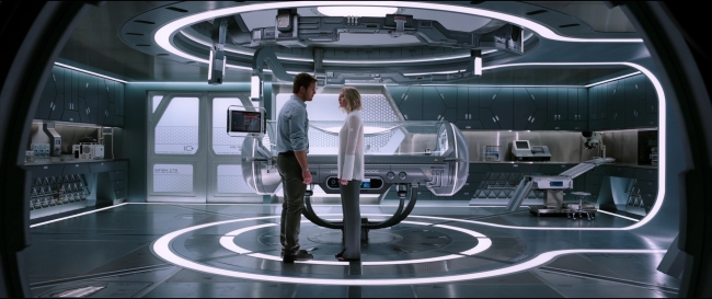Passengers_5127.jpg