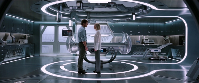 Passengers_5129.jpg